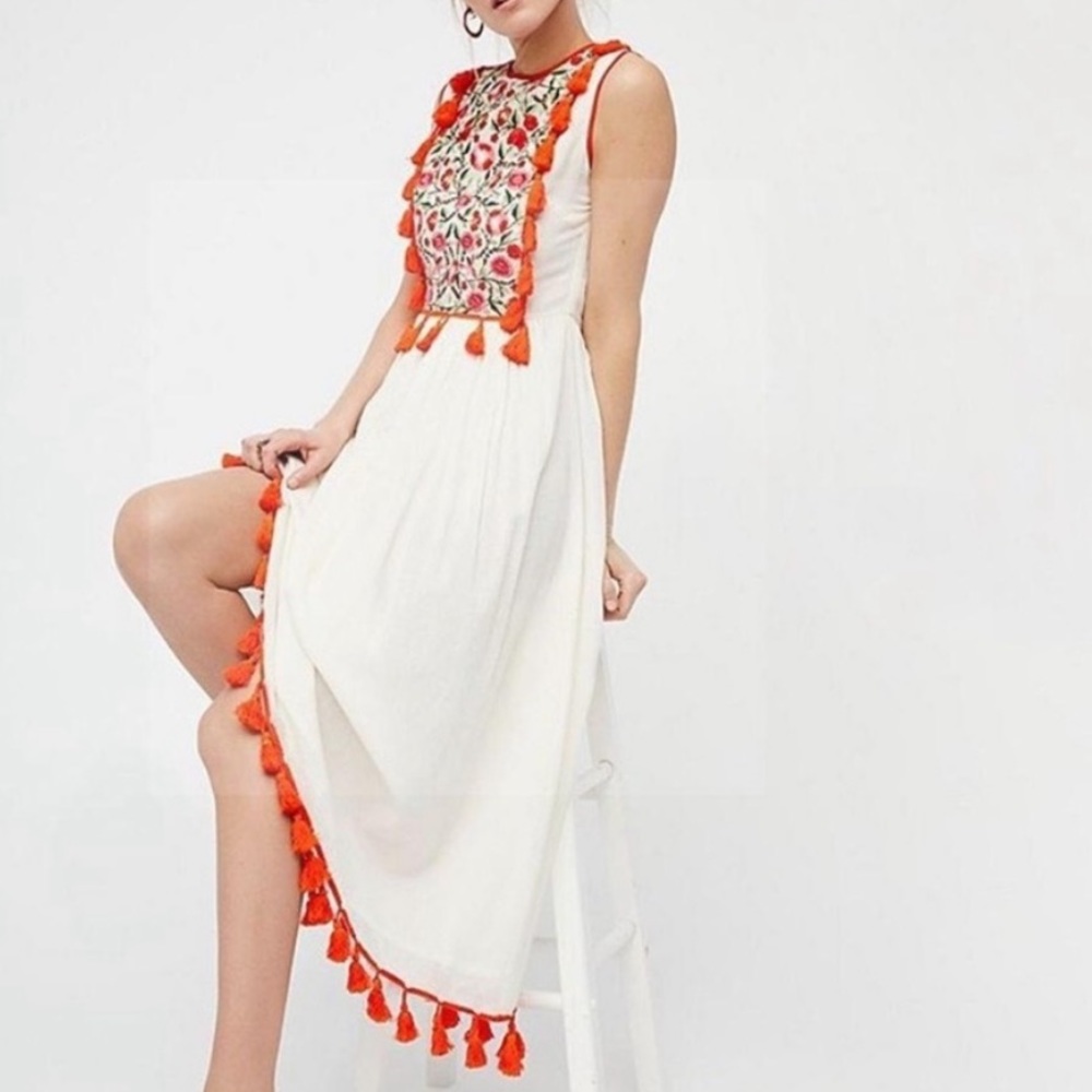 Carolina K embroidered tassel sleeveless dress size XS